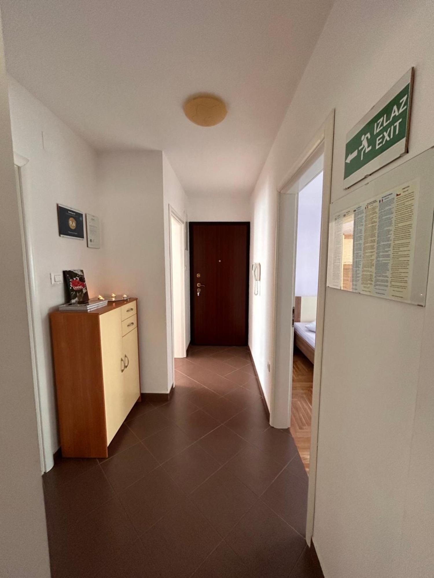 Apartment Agata Трогир Экстерьер фото
