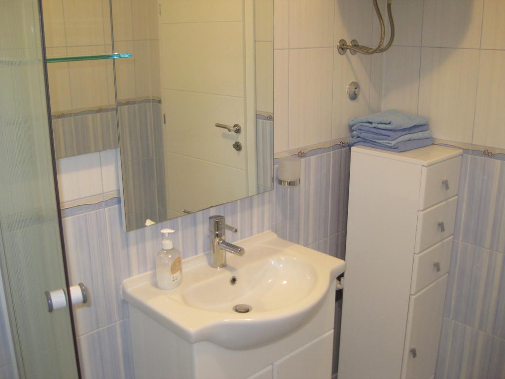 Apartment Agata Трогир Номер фото